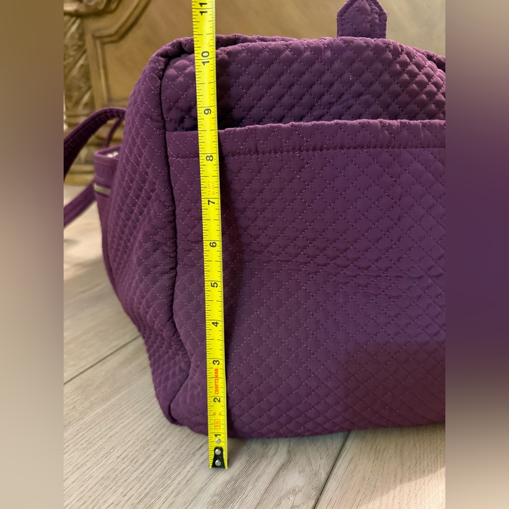 Vera Bradley Weekend Tote - Picture 5 of 9